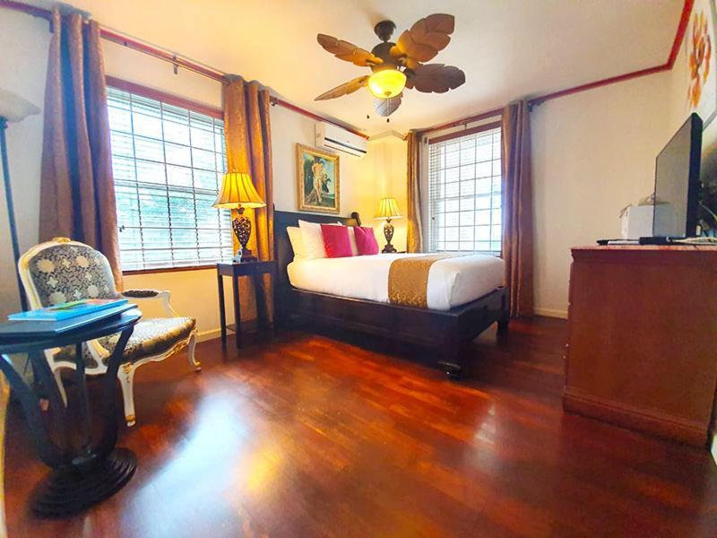 Ocean West Boutique Hotel Nassau Luaran gambar