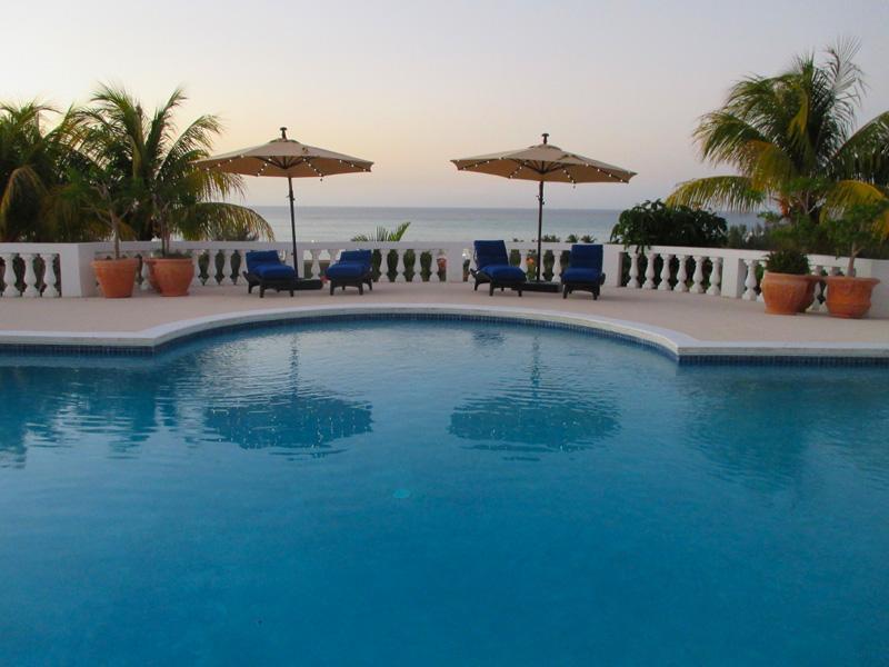 Ocean West Boutique Hotel Nassau Luaran gambar