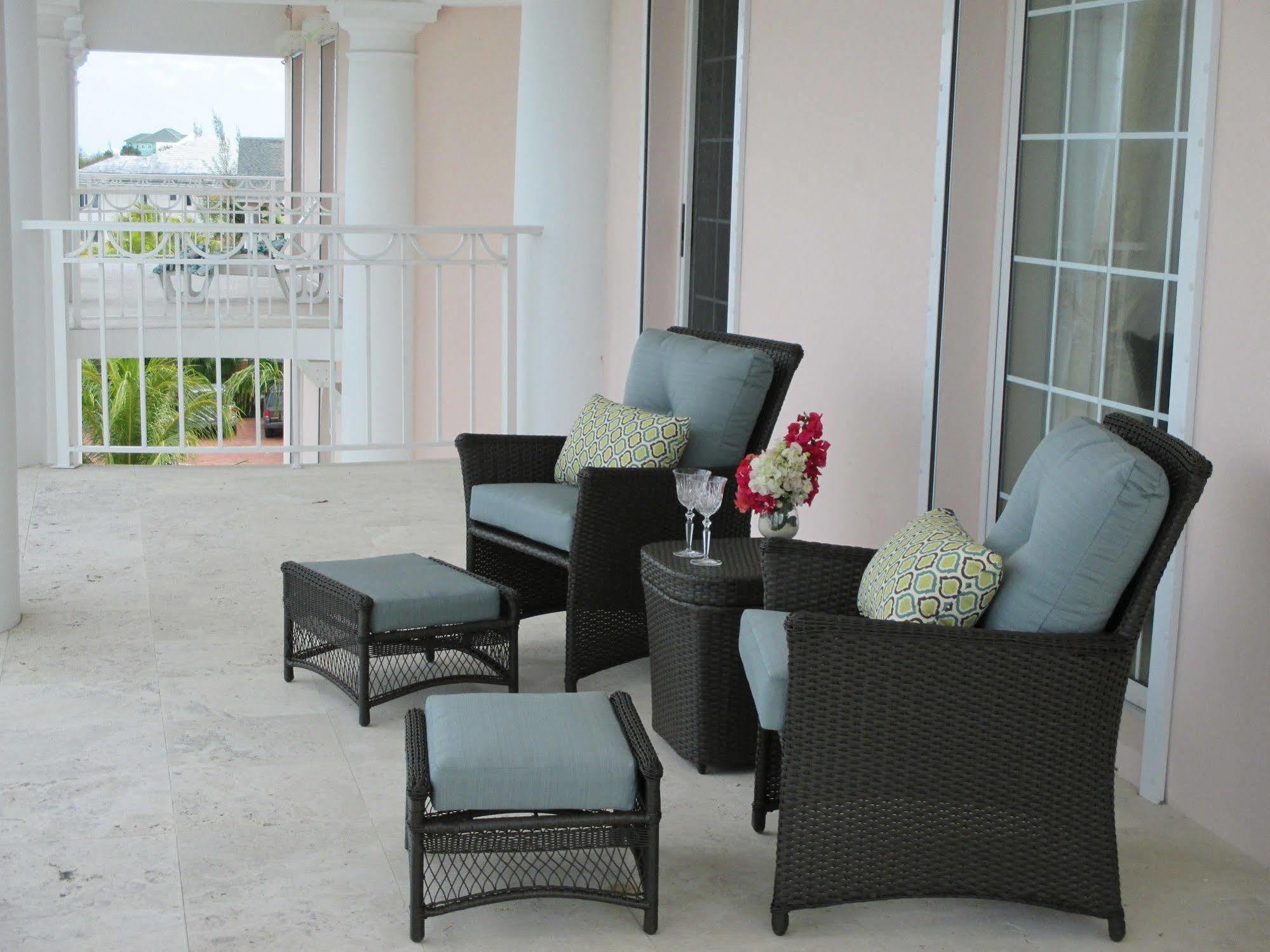 Ocean West Boutique Hotel Nassau Luaran gambar